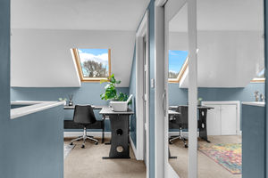 Photo 61- click for photo gallery